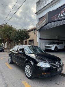 VW Bora 1.8T 2012 - Gustavo Frías Automotores